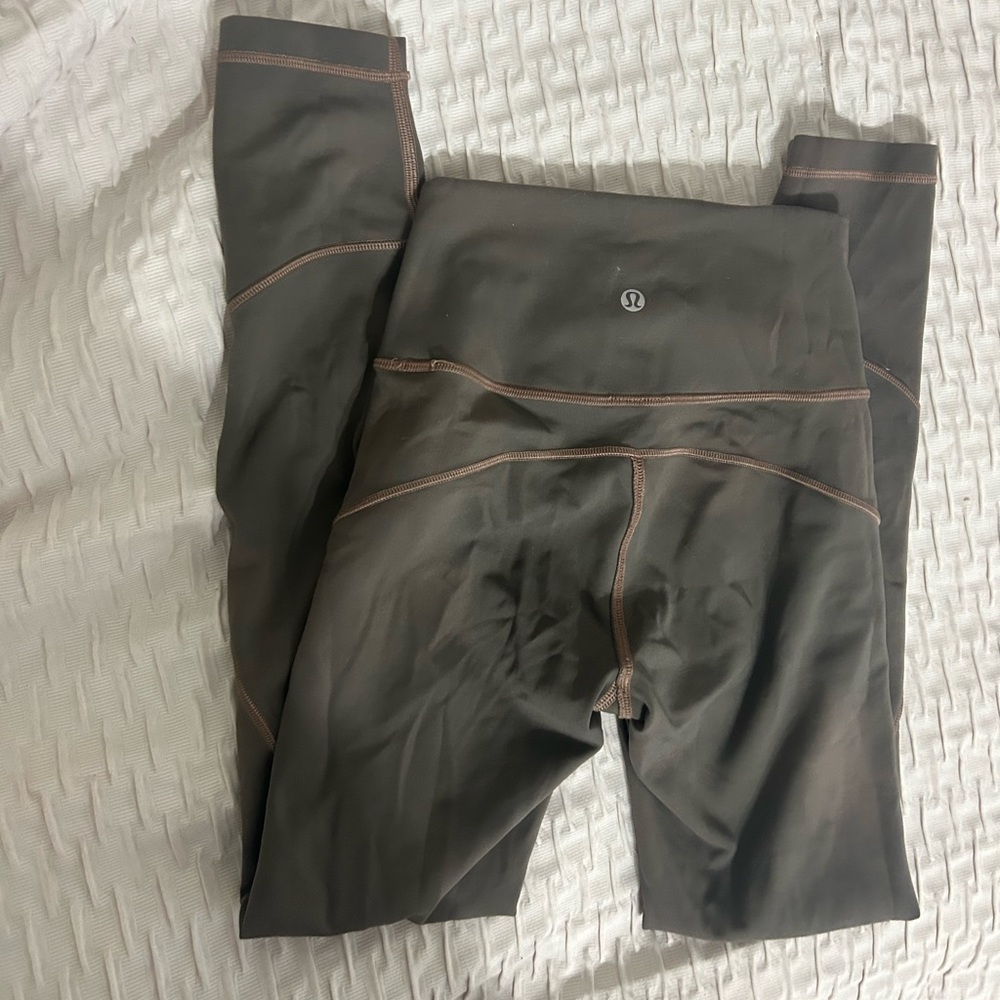 Lululemon legging size 2